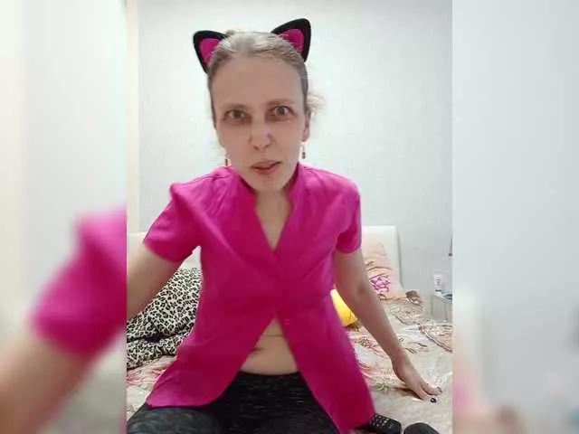 -queen-margo- on BongaCams