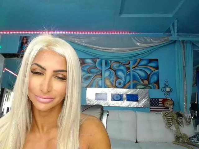 adrianna_fox on BongaCams