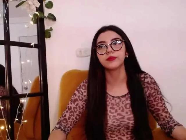 Aliceowenn on BongaCams