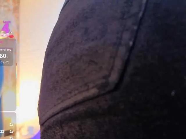 Freechat angel-red on BongaCams