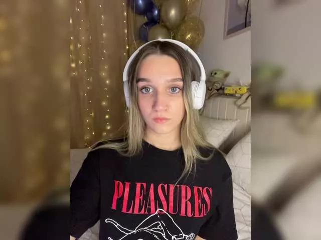 BabyTamagochi on BongaCams