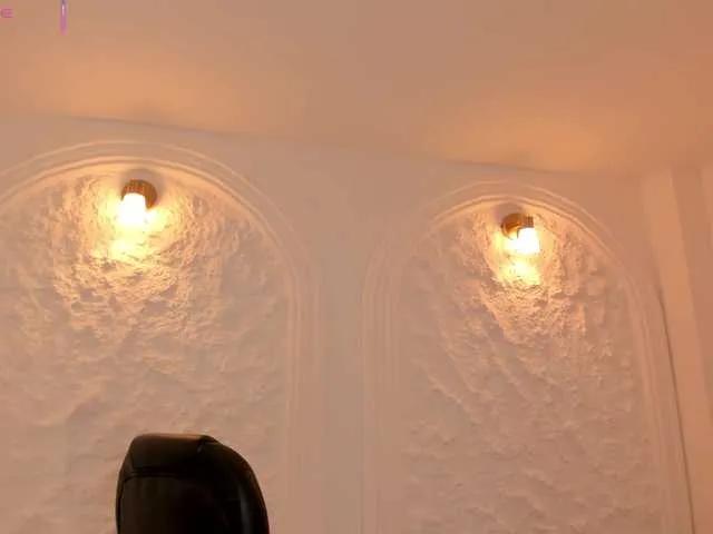 BellaRose on BongaCams