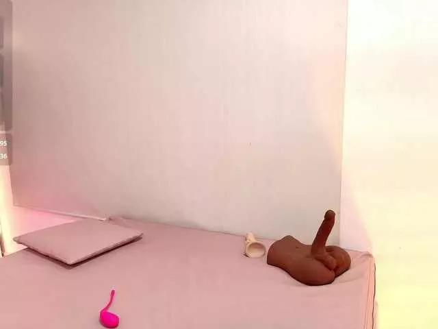 Freechat Brendda-tay on BongaCams