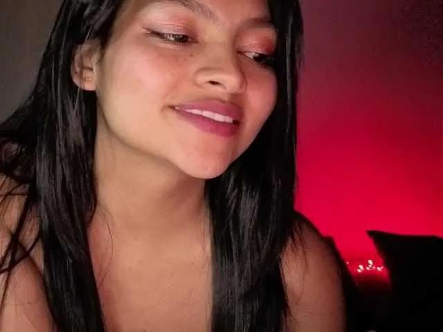 Candela34 on BongaCams