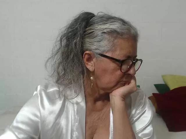Freechat candy-mature on BongaCams
