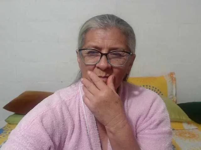 Freechat candy-mature on BongaCams