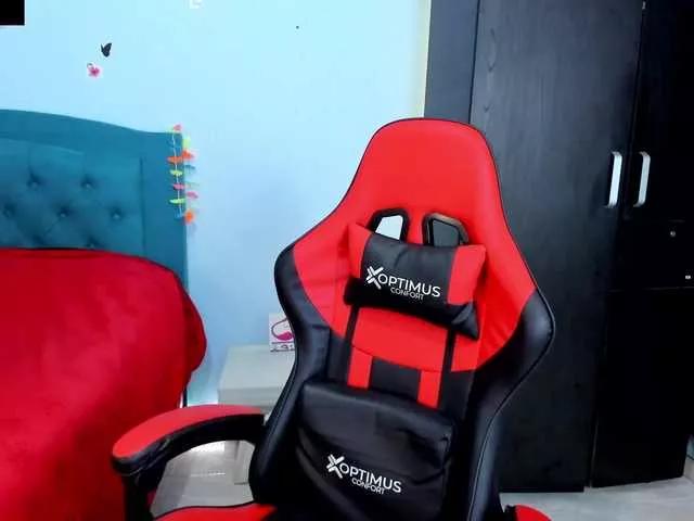 Charlottee91 on BongaCams