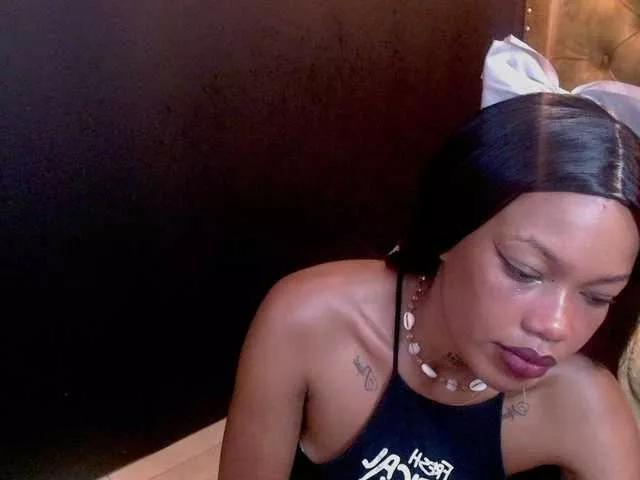 CrystalBrooke3x on BongaCams