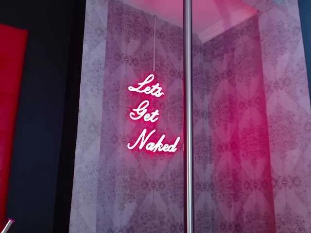 BongaCams CrystalBrooke3x is Freechat CrystalBrooke3x — They excite me hot and little dirty words. I love that they submit me, go out and tie me.