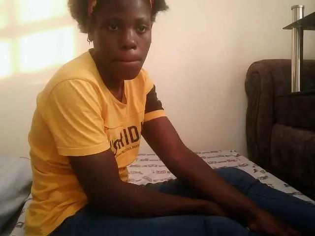 Freechat cute-nina on BongaCams