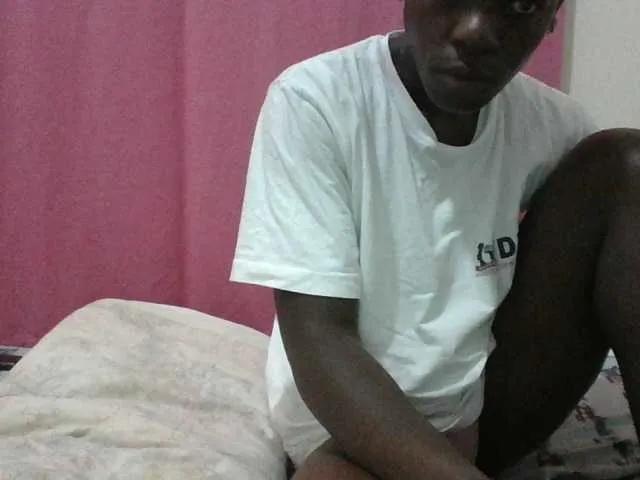 Freechat cute-nina on BongaCams