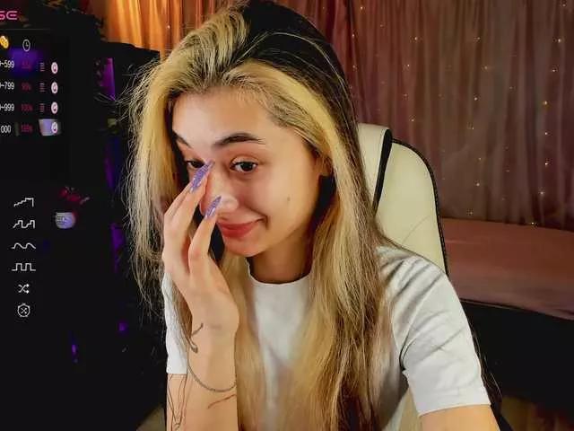 Freechat DarlaBelle on BongaCams