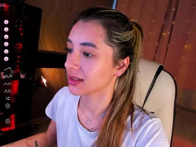 Freechat DarlaBelle on BongaCams