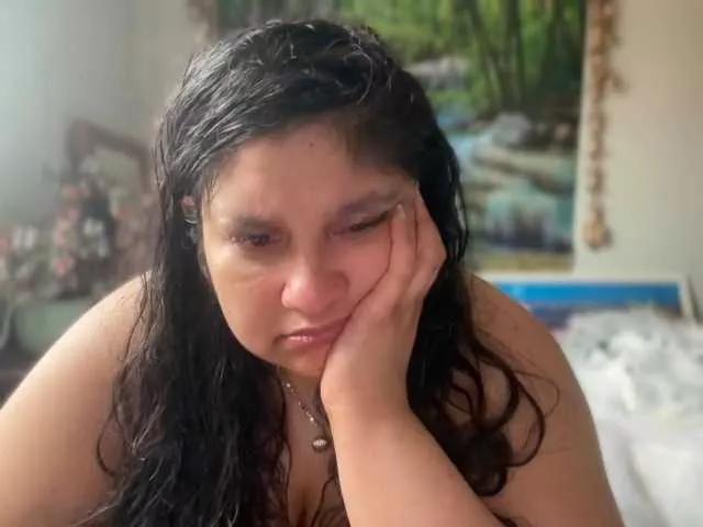 DUMBHOEMELANIE on BongaCams