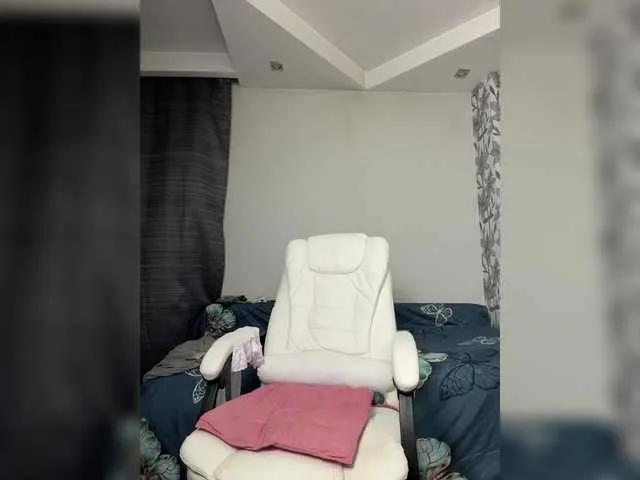 Eva-Bella on BongaCams