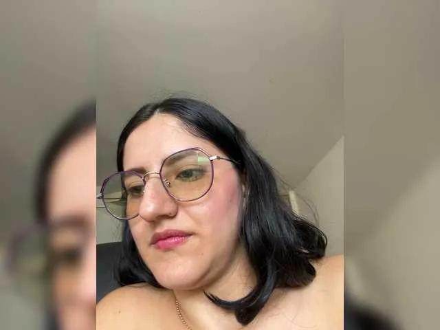Freechat EvanShell1 on BongaCams