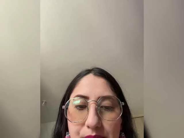 Freechat EvanShell1 on BongaCams