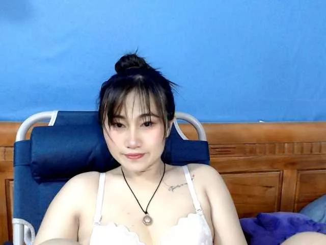 girl30slutty on BongaCams