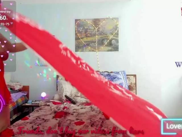 ladyred1 on BongaCams