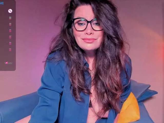 LavernaBlack on BongaCams