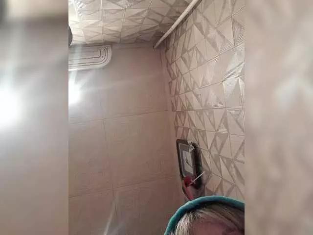 LikaBest on BongaCams