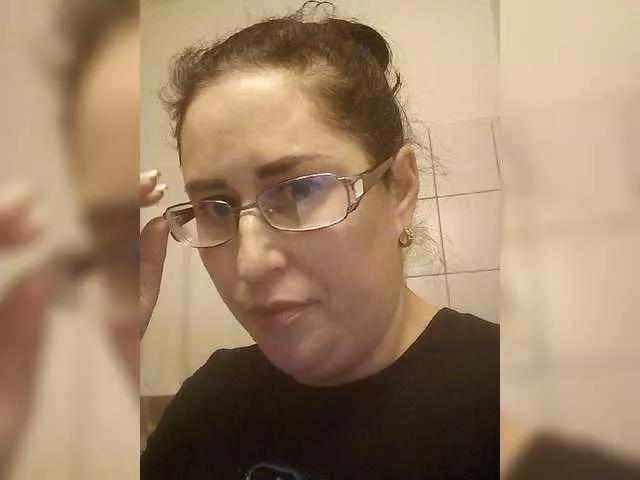 loriktwinss on BongaCams