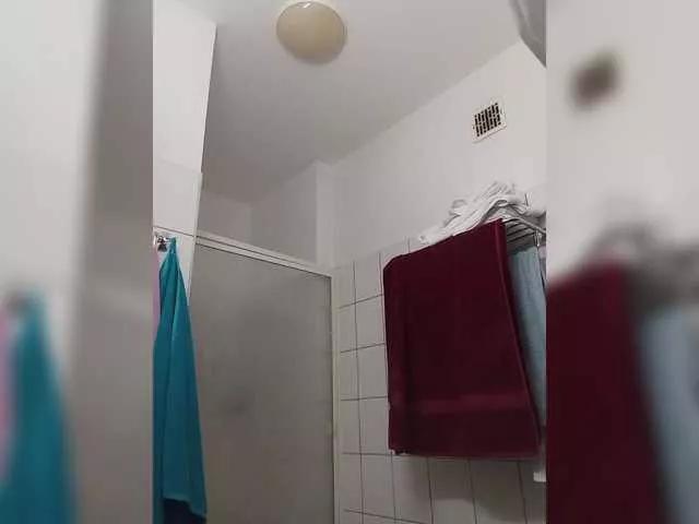 loriktwinss on BongaCams