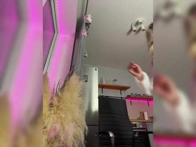 Freechat Lunesa on BongaCams