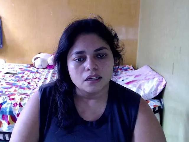 mia-naughty — I am excited by users who have a good vibe, who support my effort and time in front of the camera.