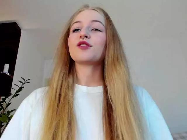 MiaMeowa on BongaCams