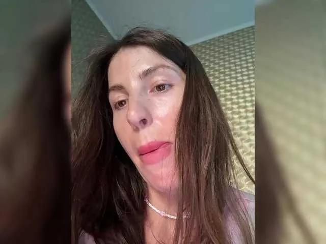 Freechat MilashaNyasha on BongaCams