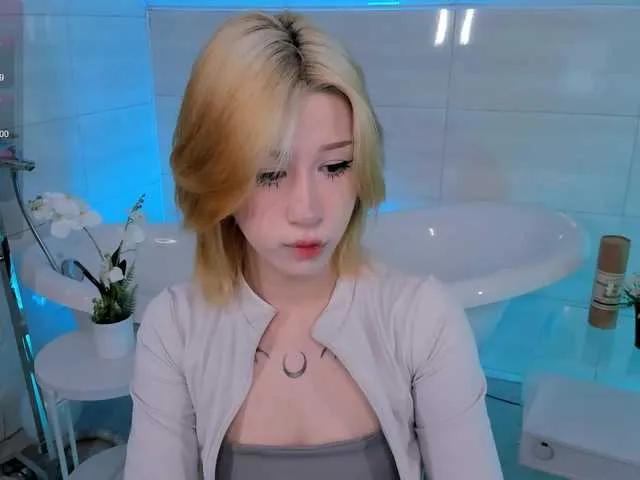 Necucubi on BongaCams