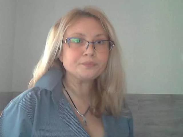 NERVOMOTINA on BongaCams