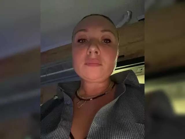 NERVOMOTINA on BongaCams