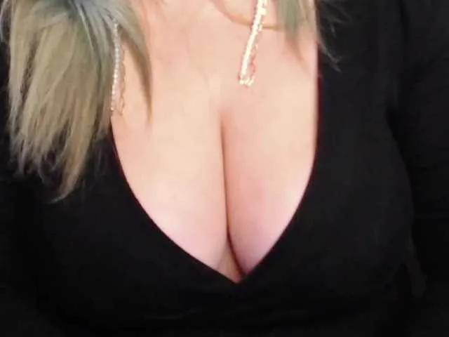 Freechat Nimphotease on BongaCams