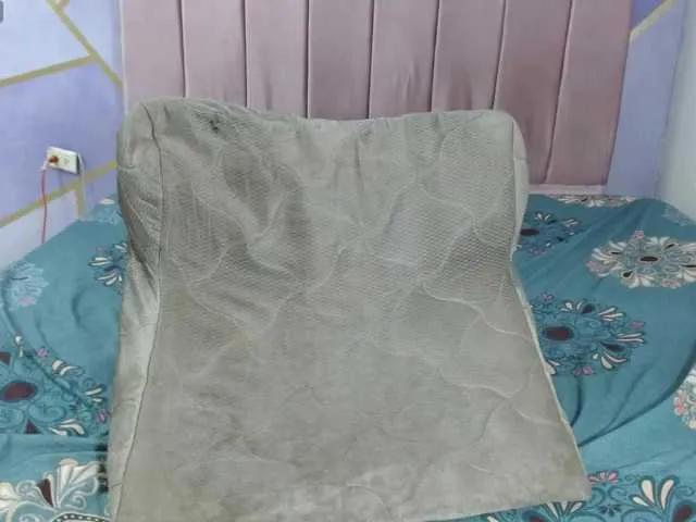 PaolaStone — I'm turned on by vibrators, anal play, and exploring fantasies that push boundaries. Let's create unforgettable moments together! 