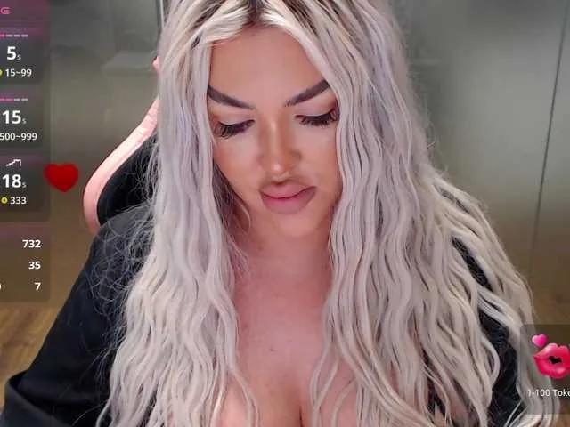 SarahStone on BongaCams