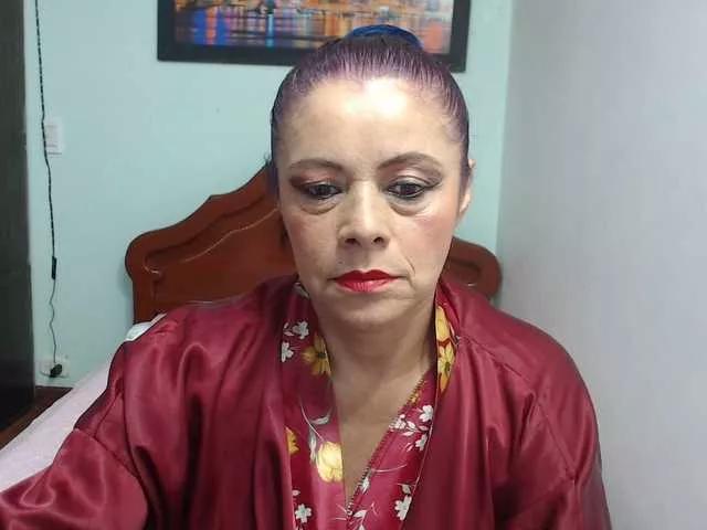 Freechat sexititshot12 on BongaCams