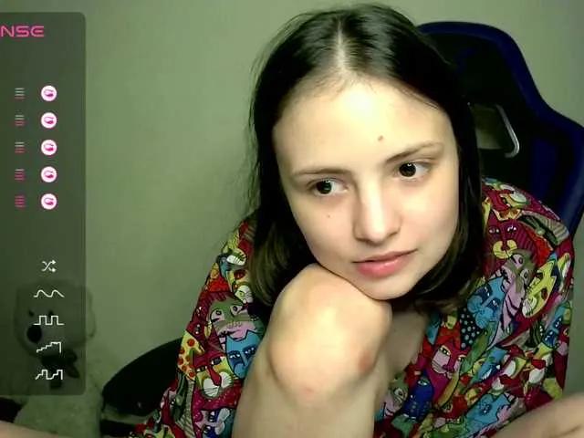 SilverSaya on BongaCams