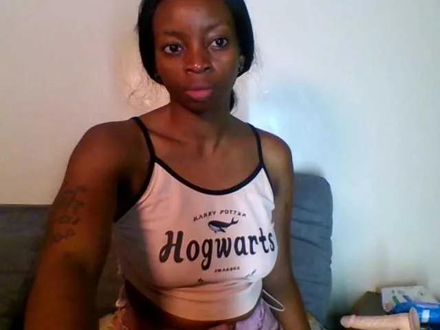 SweetsLolilta on BongaCams