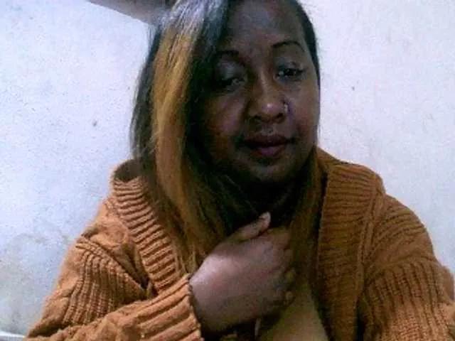 Sylivinaahh on BongaCams