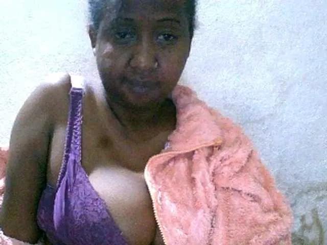 Sylivinaahh on BongaCams