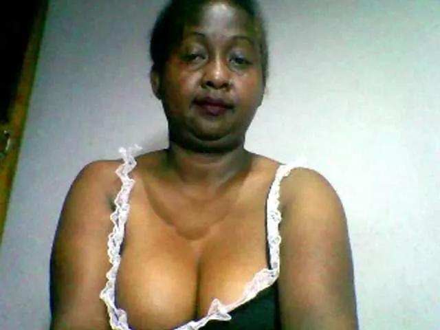 Sylivinaahh on BongaCams