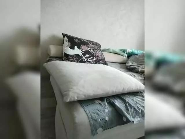 Valeria777161 on BongaCams