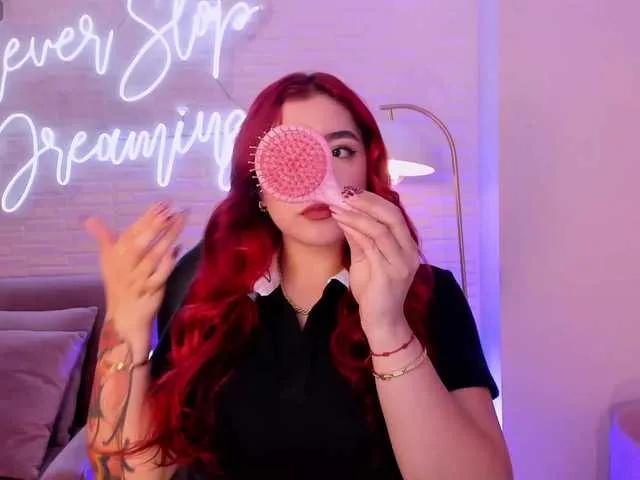 ViolettCastel on BongaCams