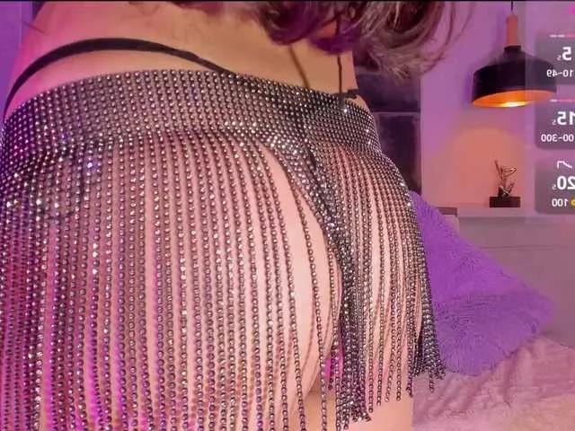 Freechat zoewhitte on BongaCams