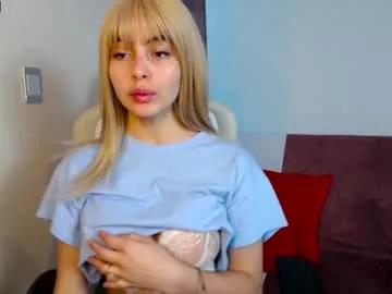 Freechat _hottie__ on Chaturbate