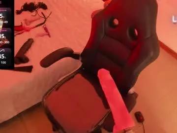 aleja__slav3 on Chaturbate