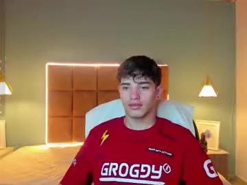 Freechat alejootwink on Chaturbate