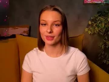 alice_karenina on Chaturbate